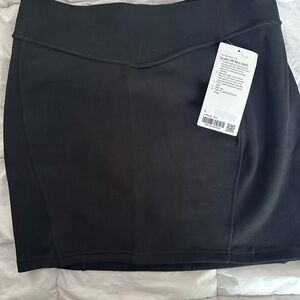 Lululemon Scuba Black Mini Skirt